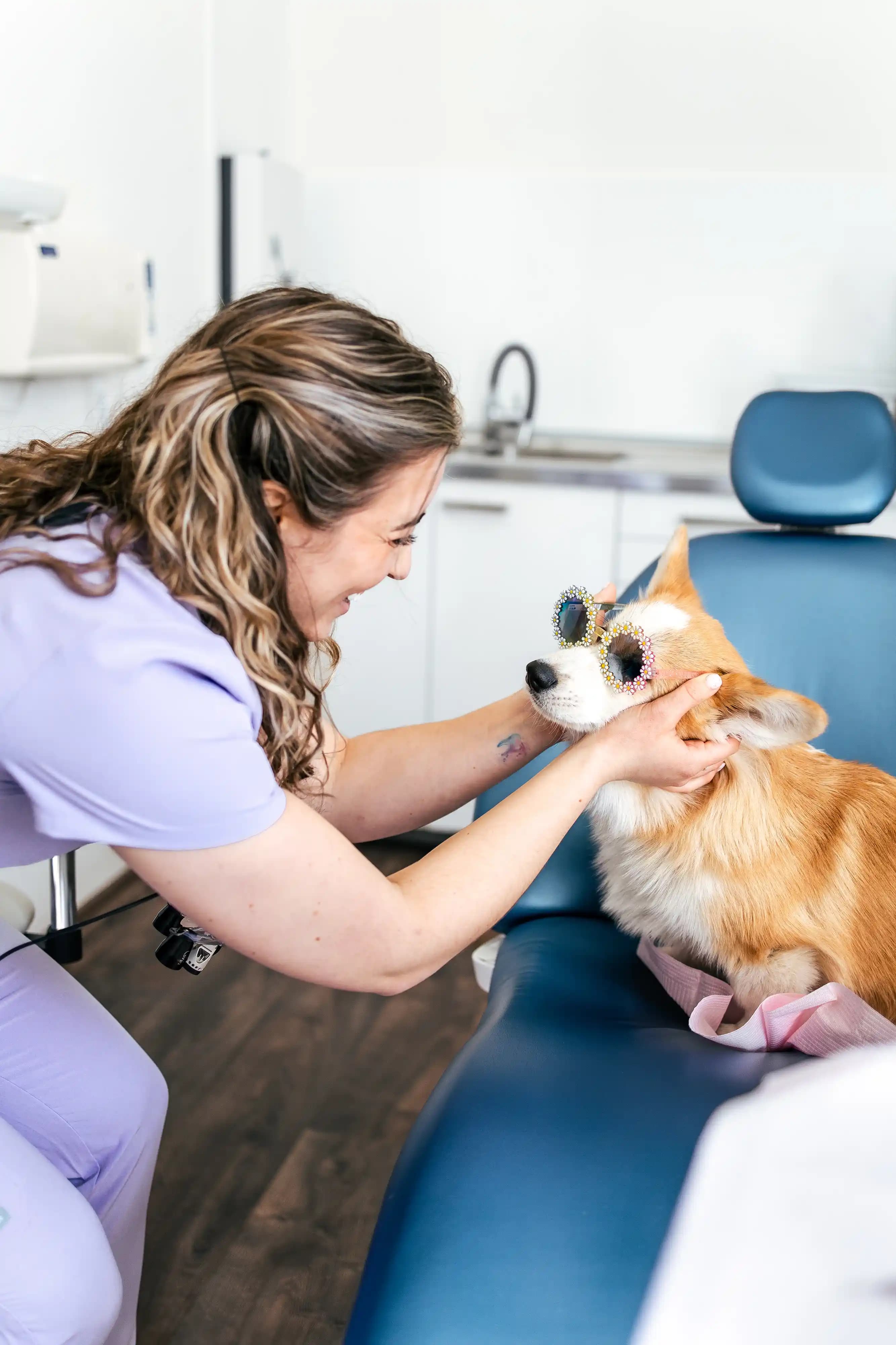 Blanka Šebková s corgi – osobní moment mimo ordinaci